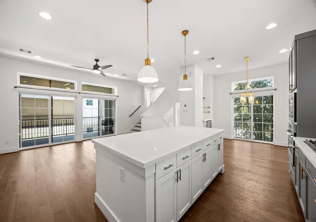 Photo 1 of Single family home for sale at 1515 Weber St #A, Houston, TX 77007 | MLS# 43054211 | Listing updated on 2026-09-05