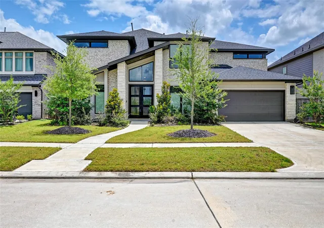 Photo 1 of Single family home for sale at 5503 Rocky Banks Way, Fulshear, TX 77441 | MLS# 63083817 | Listing updated on 2026-08-03