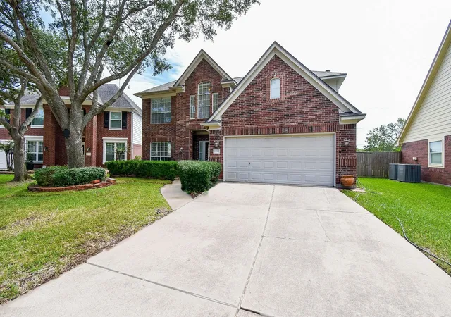 29th image of 15611 Oakworth Ct, Sugar Land, TX 77498 | MLS# 75044409