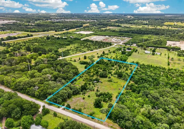 4th image of 5955 Lynette Cir, Bryan, TX 77807 | MLS# 43989853