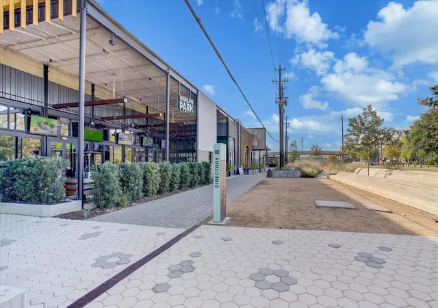 27th image of 766 Nicholson St, Houston, TX 77007 | MLS# 56369629