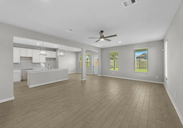 Photo 3 of Single family home for sale at 18922 Baldcypress Basin Ln, Houston, TX 77084 | MLS# 44748335 | Listing updated on 2026-09-18