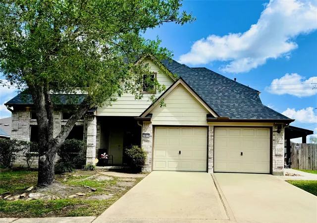 Photo 1 of Single family home for sale at 3811 Trent Cvs Ln, Pearland, TX 77584 | MLS# 51496706 | Listing updated on 2026-06-25