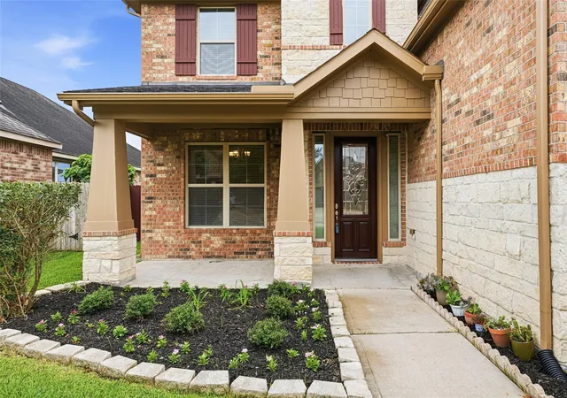 Photo 2 of Single family home for sale at 9422 Harmony Lake Ln, Richmond, TX 77469 | MLS# 89550244 | Listing updated on 2026-09-20
