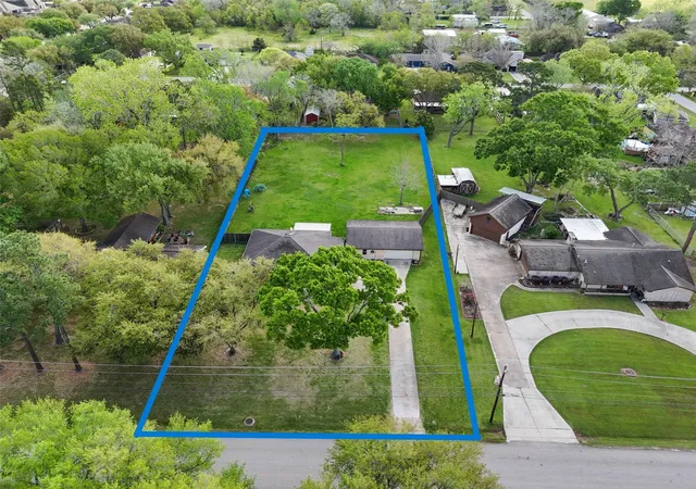 Photo 1 of Single family home for sale at 4409 Avenue J, Santa Fe, TX 77510 | MLS# 18280302 | Listing updated on 2026-09-15
