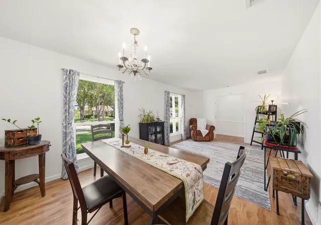 4th image of 9231 Tooley Dr, Houston, TX 77031 | MLS# 71311396