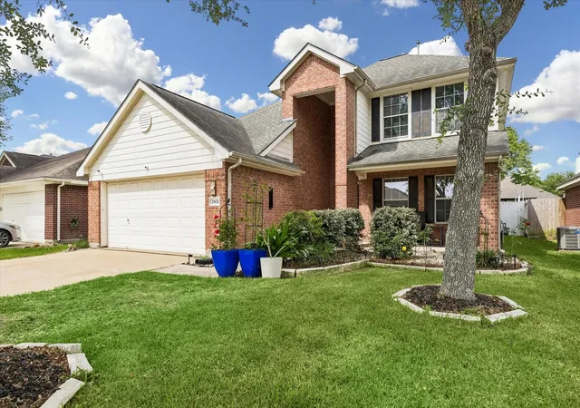 2nd image of 2802 White Sands Dr, Deer Park, TX 77536 | MLS# 9163428