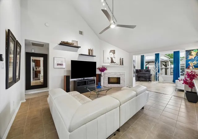 5th image of 2802 White Sands Dr, Deer Park, TX 77536 | MLS# 9163428