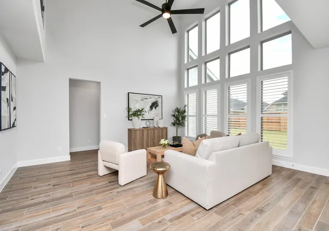 Photo 3 of Single family home for sale at 4827 Highland Strm Ct, Fulshear, TX 77441 | MLS# 39701048 | Listing updated on 2026-09-04