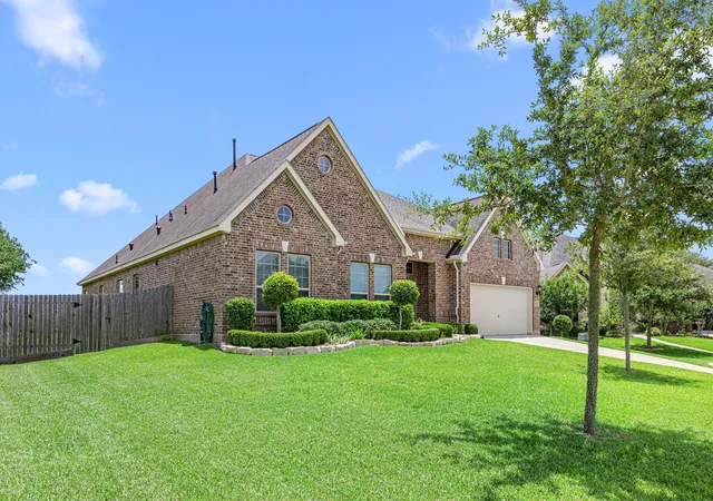 2nd image of 90 Rivercove Ln, Richmond, TX 77406 | MLS# 80094153