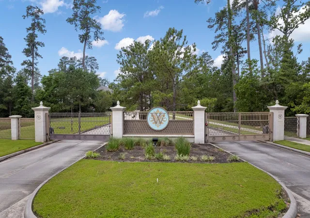 3rd image of 79 Simon Lake Ln, Spring, TX 77381 | MLS# 52190053