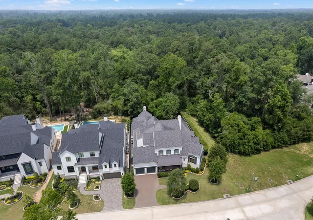 4th image of 79 Simon Lake Ln, Spring, TX 77381 | MLS# 52190053