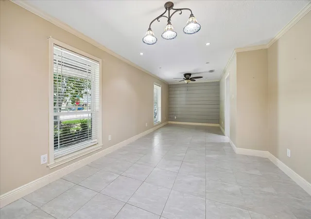 Photo 3 of Single family home for sale at 19614 Suncove Ln, Humble, TX 77346 | MLS# 4703211 | Listing updated on 2026-08-28