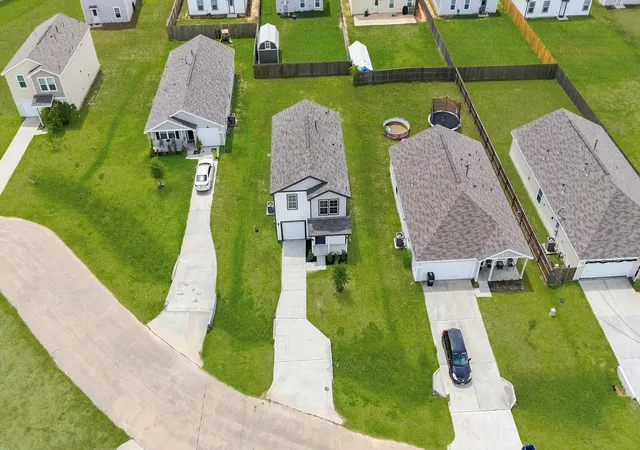 Photo 2 of Single family home for sale at 108 Road 51026, Cleveland, TX 77327 | MLS# 42595479 | Listing updated on 2026-10-20