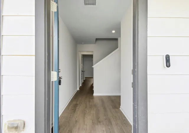 Photo 3 of Single family home for sale at 108 Road 51026, Cleveland, TX 77327 | MLS# 42595479 | Listing updated on 2026-10-20