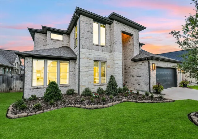 Photo 2 of Single family home for sale at 20602 Grazing Foal Ln, Tomball, TX 77377 | MLS# 53987030 | Listing updated on 2026-09-12