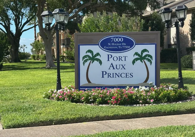 Condo for sale at 7057 N Holiday Dr, Galveston, TX 77550 | MLS# 9505411