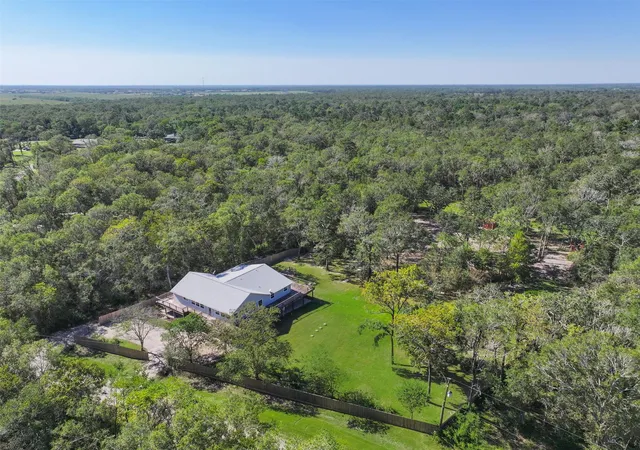 1st image of 6310 Wickwillow Ln, Alvin, TX 77511 | MLS# 32009984