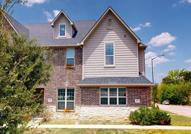 Photo 2 of Multi family home for sale at 2019, 2021,2023,2025, 202 S Harvey Mitchell Pkwy S, College Station, TX 77840 | MLS# 96346893 | Listing updated on 2026-08-26
