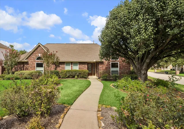 Photo 2 of Sale Pending at 19002 Cypress Estates Dr Dr, Spring, TX 77388 | MLS# 77251578 | Listing updated on 2026-09-07