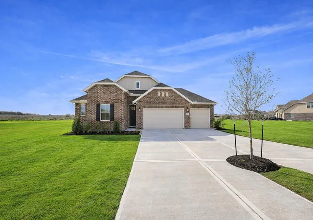 Photo 1 of Single family home for sale at 406 Cane Xing Lake Dr, Sealy, TX 77474 | MLS# 25481196 | Listing updated on 2026-04-11