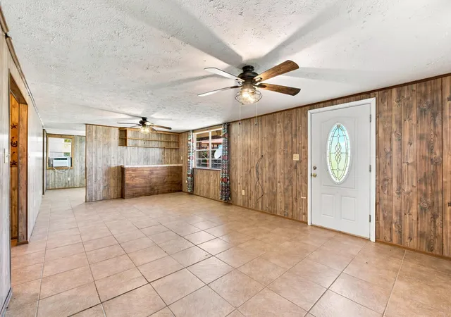 2nd image of 8032 E Fm 979, Franklin, TX 77856 | MLS# 39060073