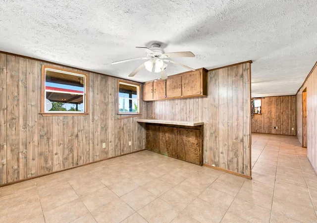4th image of 8032 E Fm 979, Franklin, TX 77856 | MLS# 39060073