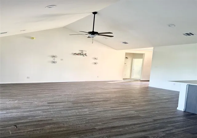 4th image of 1084 Road 5203, Cleveland, TX 77327 | MLS# 47995865
