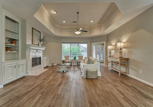 Photo 3 of Sale Pending at 11603 Vailrun Dr, Houston, TX 77070 | MLS# 24298642 | Listing updated on 2026-09-12