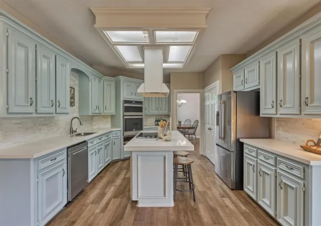 Photo 3 of Sale Pending at 11603 Vailrun Dr, Houston, TX 77070 | MLS# 24298642 | Listing updated on 2026-09-12