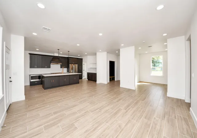 Photo 3 of Single family home for sale at 5811 County Rd 675b, Rosharon, TX 77583 | MLS# 10165535 | Listing updated on 2026-08-15