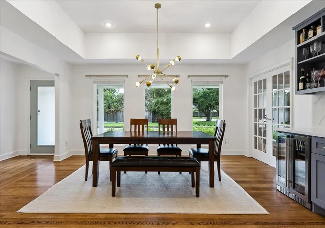 3rd image of 2503 Stoney Brook Dr, Houston, TX 77063 | MLS# 75906566