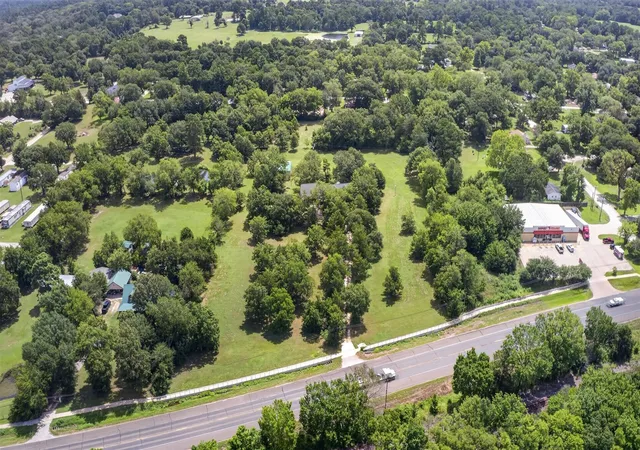2nd image of 550 N Commerce St, Lovelady, TX 75851 | MLS# 13047599