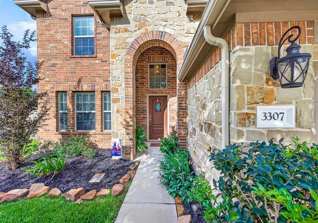 Photo 2 of Single family home for sale at 3307 Hardley Meadow Ct, Richmond, TX 77406 | MLS# 68684522 | Listing updated on 2026-05-28