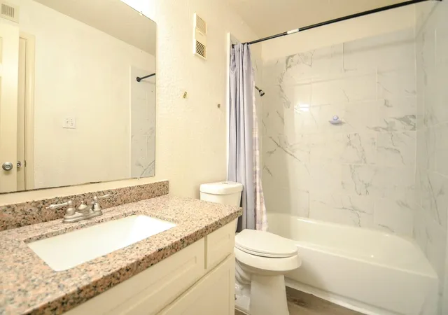 Homes for sale in Houston, TX | 8100 Creekbend Dr #120, Houston, TX 77071 | MLS# 97308524