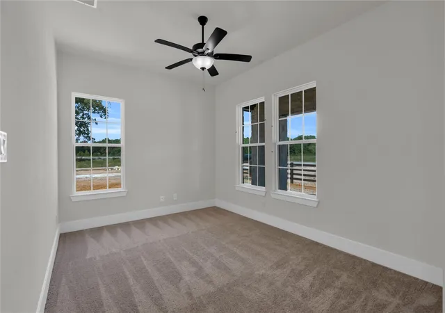 Photo 4 of Single family home for sale at 301 Seguin Dr, New Waverly, TX 77358 | MLS# 45199138 | Listing updated on 2026-10-10