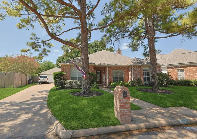Photo 2 of Single family home for sale at 8007 Tustin Dr, Houston, TX 77095 | MLS# 47040290 | Listing updated on 2026-09-20