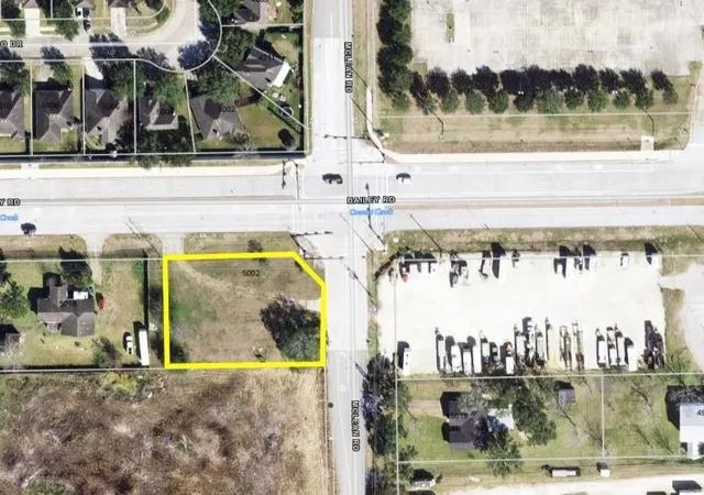 1st image of 16622 Mclean Rd, Pearland, TX 77584 | MLS# 87553665