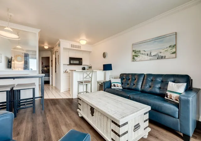 Photo 3 of Condo for sale at 6300 Seawall Blvd #3215, Galveston, TX 77551 | MLS# 86795964 | Listing updated on 2026-08-08