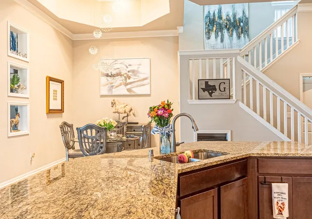 5th image of 12901 Ocean Breeze Ln, La Marque, TX 77568 | MLS# 19026954