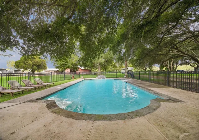 image of 19197 Ramsey Rd, Crosby, TX 77532 | MLS# 83210774
