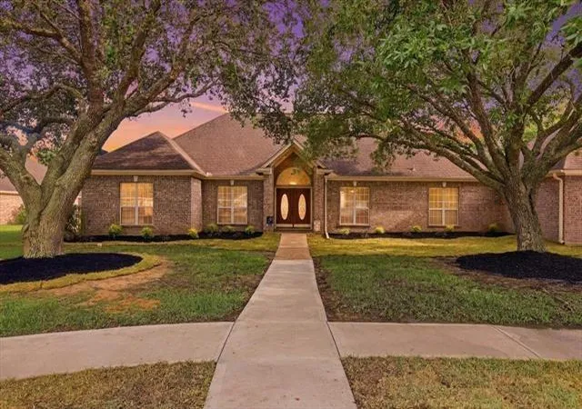 Homes for sale in Beaumont, TX | 8135 Medinah Dr, Beaumont, TX 77707 | MLS# 61283090