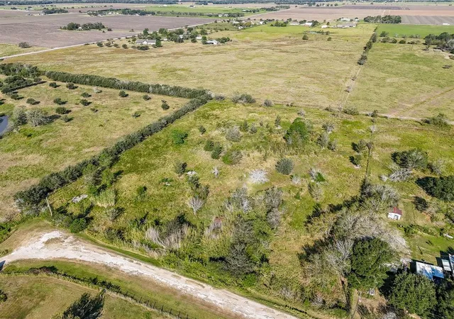 1st image of 9810 E Creek Bend Dr, Needville, TX 77461 | MLS# 68111322
