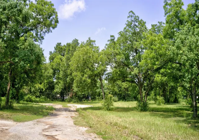5th image of 22 Lots Broxson Court / Twin Dr Dr, Crockett, TX 75835 | MLS# 60167055