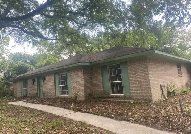 1st image of 2619 N Woodloch St, Conroe, TX 77385 | MLS# 29970028