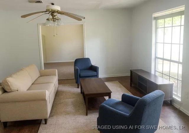 2nd image of 2619 N Woodloch St, Conroe, TX 77385 | MLS# 29970028