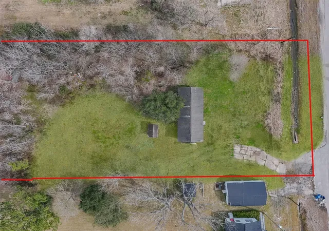 Photo 3 of Land for sale at 2905 Fm 646, Dickinson, TX 77539 | MLS# 58304590 | Listing updated on 2026-10-01