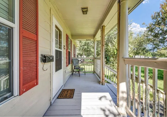 Photo 3 of Single family home for sale at 123 Robinson Rd, Freeport, TX 77541 | MLS# 58108016 | Listing updated on 2026-09-17