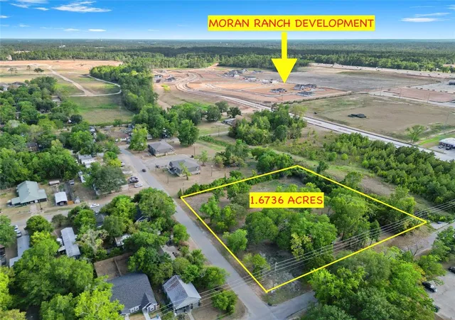 Photo 2 of Land for sale at 200 S Woodson St, Willis, TX 77378 | MLS# 65513377 | Listing updated on 2026-03-24