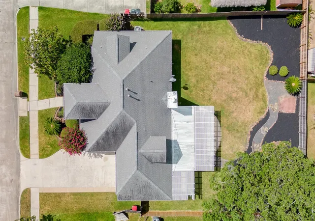 33rd image of 4407 Santee Dr, Baytown, TX 77521 | MLS# 93517967